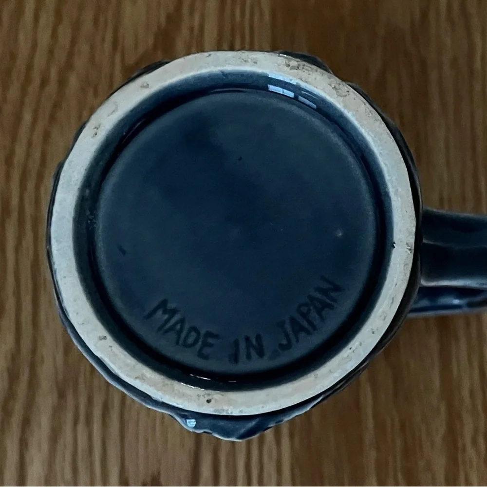 Hawaiian Inn Tiki Mug - Picture 7 of 7